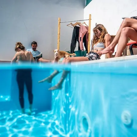 Ahoy Surf House Ferrel (Leiria)