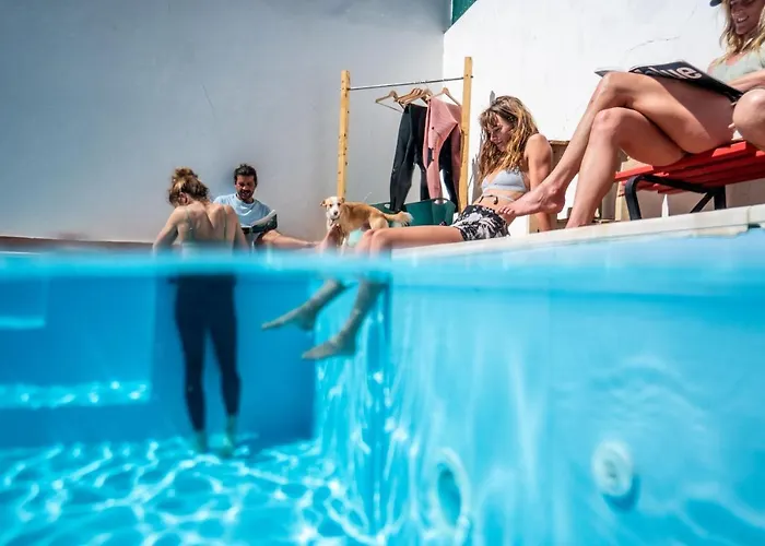 Ahoy Surf House 费雷尔